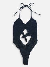 Załaduj obraz do przeglądarki galerii, PAMELA ONE-PIECE BLACK
